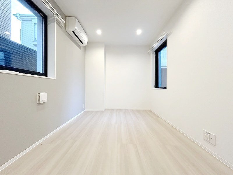 お部屋探しは株式会社 タウンハウジング までお気軽にお問合せ下さい。
クレジットカード決済・首都圏を中心直営143店舗 仲介件数全国2位の豊富な実績!諸費用・審査等・何でもご相談下さい。