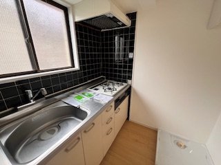 お部屋探しは株式会社 タウンハウジング までお気軽にお問合せ下さい。
クレジットカード決済・首都圏を中心直営143店舗 仲介件数全国2位の豊富な実績!諸費用・審査等・何でもご相談下さい。