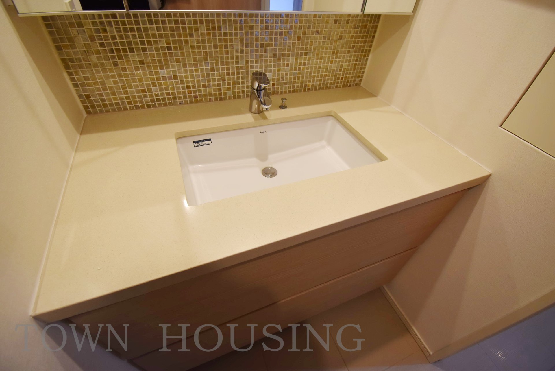 お部屋探しは株式会社 タウンハウジング までお気軽にお問合せ下さい。
クレジットカード決済・首都圏を中心直営143店舗 仲介件数全国2位の豊富な実績!諸費用・審査等・何でもご相談下さい。