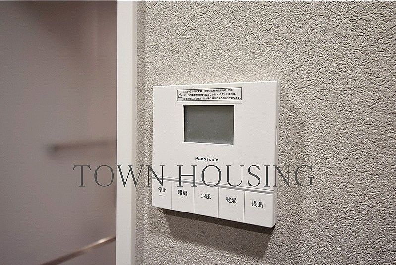 お問合せは(株)タウンハウジングレジデンス事業部 赤坂店・恵比寿店までお問合せ下さい。