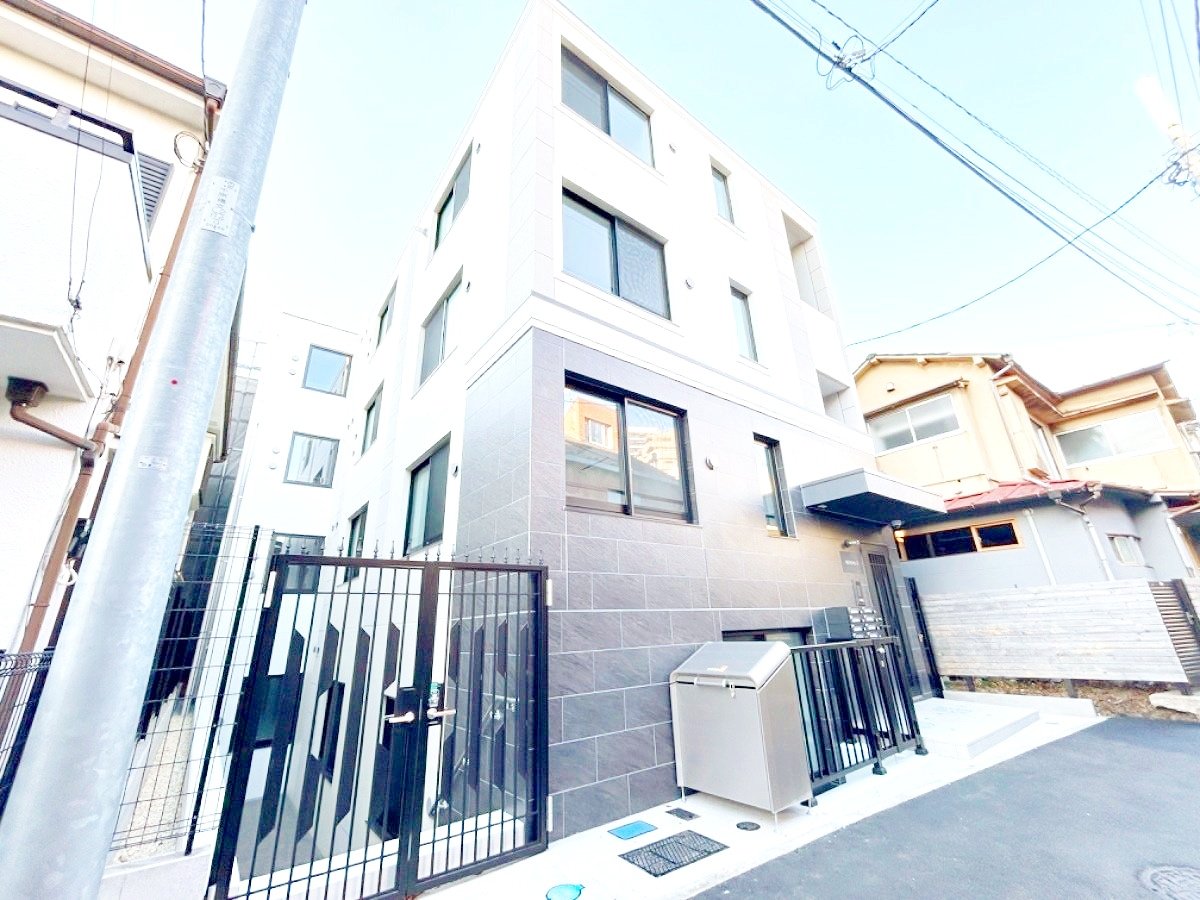 お部屋探しは株式会社 タウンハウジング までお気軽にお問合せ下さい。
クレジットカード決済・首都圏を中心直営143店舗 仲介件数全国2位の豊富な実績!諸費用・審査等・何でもご相談下さい。