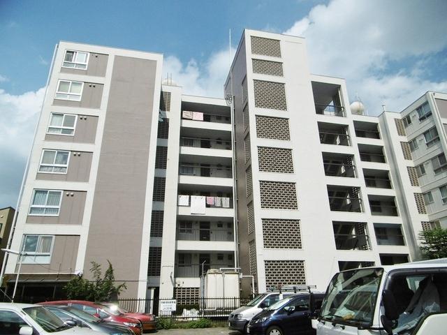 お部屋探しは株式会社 タウンハウジング までお気軽にお問合せ下さい。
クレジットカード決済・首都圏を中心直営143店舗 仲介件数全国2位の豊富な実績!諸費用・審査等・何でもご相談下さい。