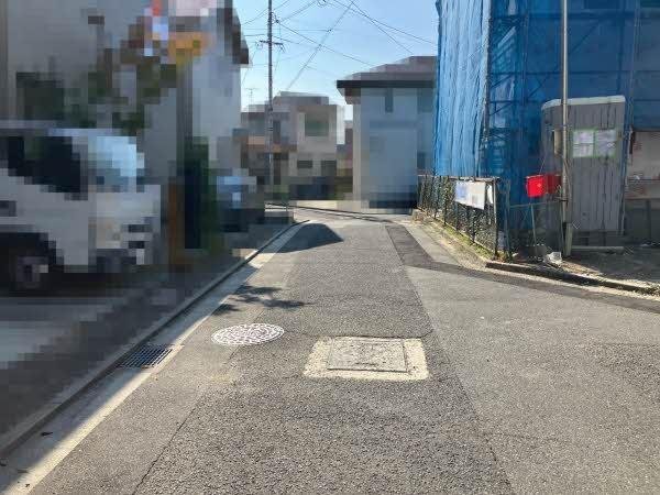 前面道路含む外観