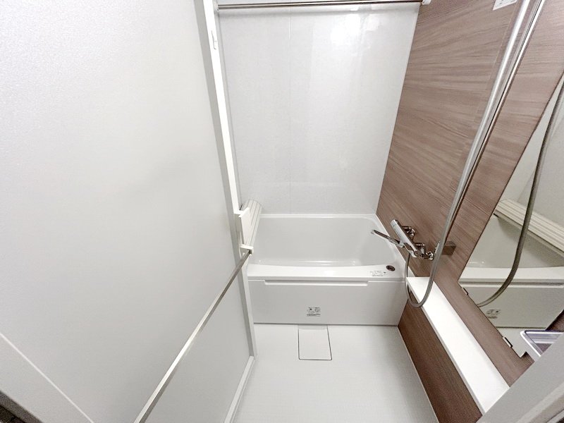 お部屋探しは株式会社 タウンハウジング までお気軽にお問合せ下さい。
クレジットカード決済・首都圏を中心直営143店舗 仲介件数全国2位の豊富な実績!諸費用・審査等・何でもご相談下さい。