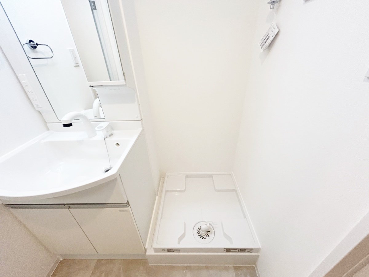 お部屋探しは株式会社 タウンハウジング までお気軽にお問合せ下さい。
クレジットカード決済・首都圏を中心直営143店舗 仲介件数全国2位の豊富な実績!諸費用・審査等・何でもご相談下さい。