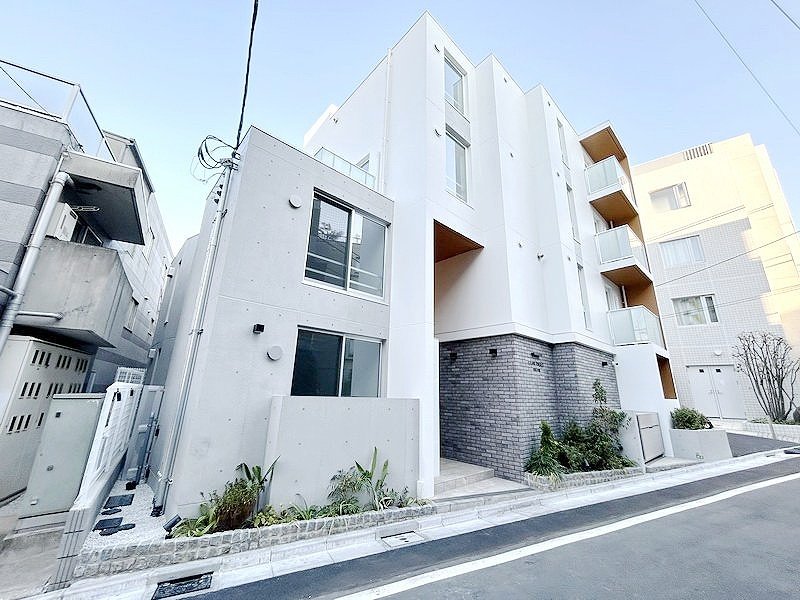 お部屋探しは株式会社 タウンハウジング までお気軽にお問合せ下さい。
クレジットカード決済・首都圏を中心直営143店舗 仲介件数全国2位の豊富な実績!諸費用・審査等・何でもご相談下さい。