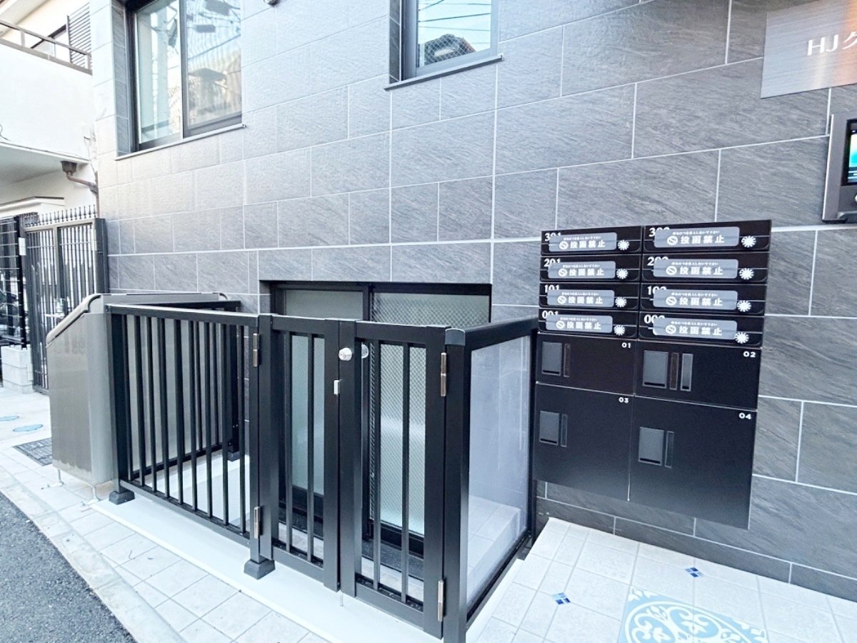 部屋探しは株式会社 タウンハウジング までお気軽にお問合せ下さい。
クレジットカード決済・首都圏を中心直営143店舗 仲介件数全国2位の豊富な実績!諸費用・審査等・何でもご相談下さい。