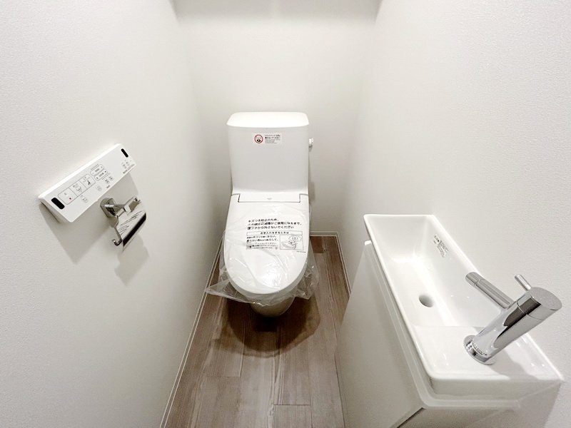 お部屋探しは株式会社 タウンハウジング までお気軽にお問合せ下さい。
クレジットカード決済・首都圏を中心直営143店舗 仲介件数全国2位の豊富な実績!諸費用・審査等・何でもご相談下さい。