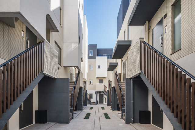 お部屋探しは株式会社 タウンハウジング までお気軽にお問合せ下さい。
クレジットカード決済・首都圏を中心直営143店舗 仲介件数全国2位の豊富な実績!諸費用・審査等・何でもご相談下さい。