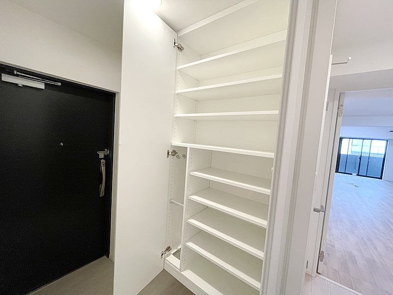 お問合せは(株)タウンハウジングレジデンス事業部【03-5563-9055】までお気軽にお問合せ下さい。