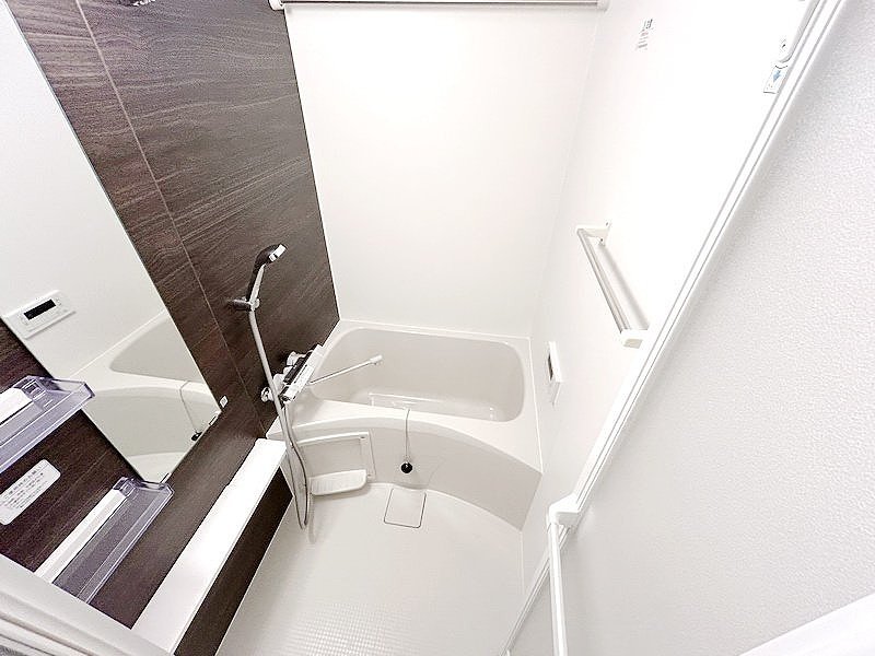 お部屋探しは株式会社 タウンハウジング までお気軽にお問合せ下さい。
クレジットカード決済・首都圏を中心直営143店舗 仲介件数全国2位の豊富な実績!諸費用・審査等・何でもご相談下さい。