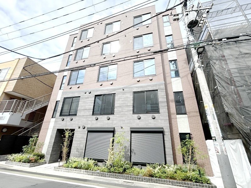 お部屋探しは株式会社 タウンハウジング までお気軽にお問合せ下さい。
クレジットカード決済・首都圏を中心直営143店舗 仲介件数全国2位の豊富な実績!諸費用・審査等・何でもご相談下さい。