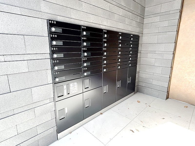 部屋探しは株式会社 タウンハウジング までお気軽にお問合せ下さい。
クレジットカード決済・首都圏を中心直営143店舗 仲介件数全国2位の豊富な実績!諸費用・審査等・何でもご相談下さい。