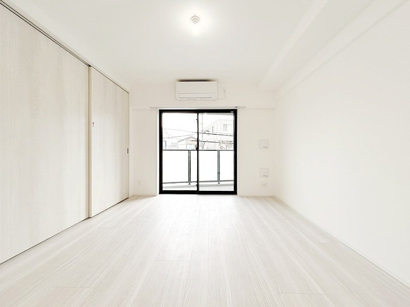 お部屋探しは株式会社 タウンハウジング までお気軽にお問合せ下さい。
クレジットカード決済・首都圏を中心直営143店舗 仲介件数全国2位の豊富な実績!諸費用・審査等・何でもご相談下さい。