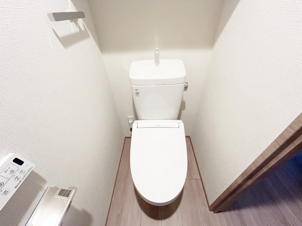 お部屋探しは株式会社 タウンハウジング までお気軽にお問合せ下さい。
クレジットカード決済・首都圏を中心直営143店舗 仲介件数全国2位の豊富な実績!諸費用・審査等・何でもご相談下さい。