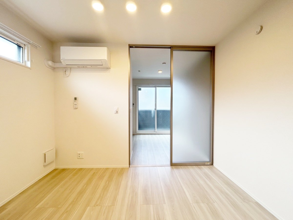 お部屋探しは株式会社 タウンハウジング までお気軽にお問合せ下さい。
クレジットカード決済・首都圏を中心直営143店舗 仲介件数全国2位の豊富な実績!諸費用・審査等・何でもご相談下さい。