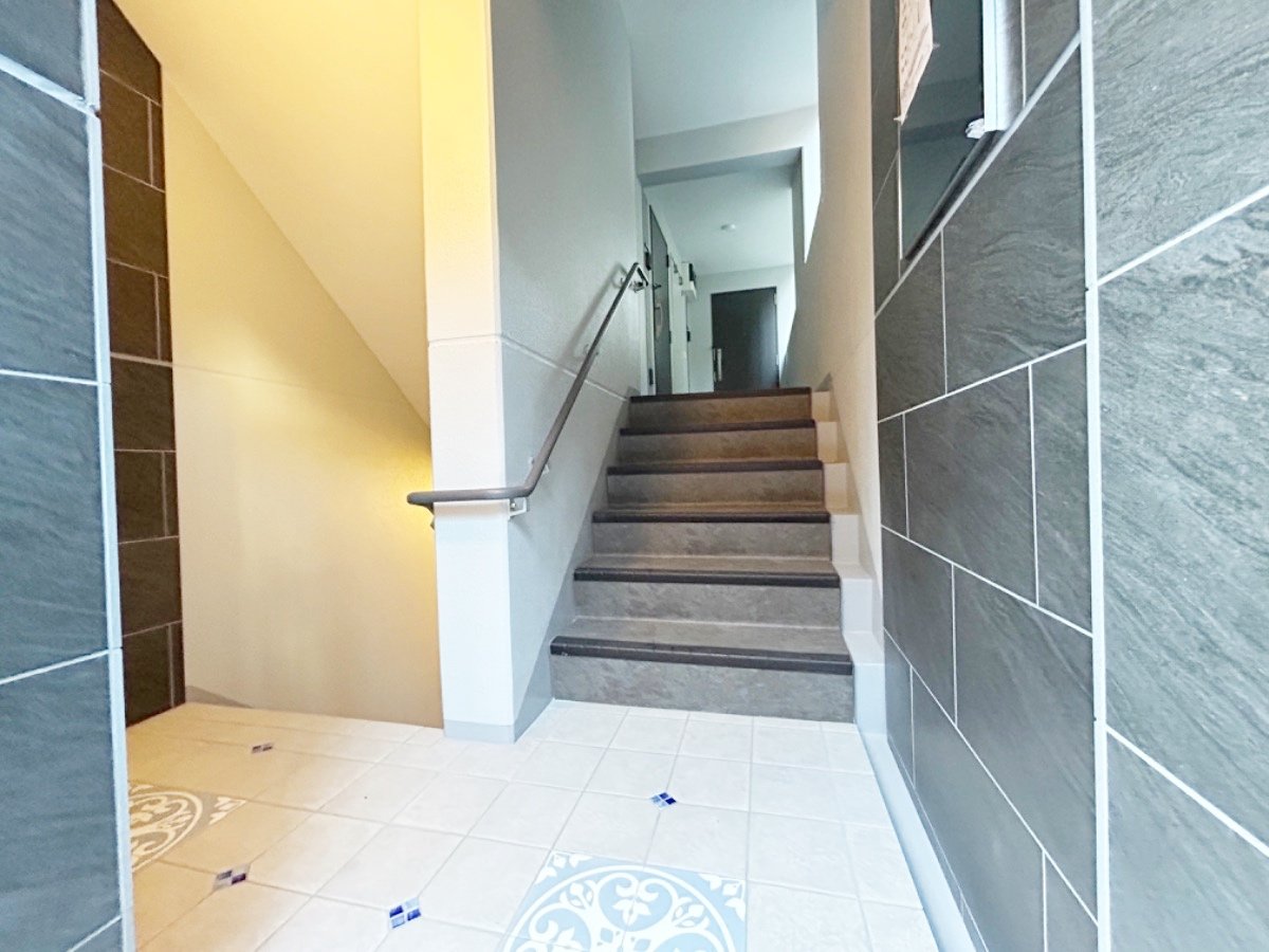 部屋探しは株式会社 タウンハウジング までお気軽にお問合せ下さい。
クレジットカード決済・首都圏を中心直営143店舗 仲介件数全国2位の豊富な実績!諸費用・審査等・何でもご相談下さい。