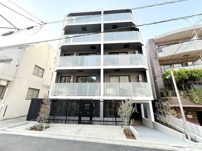 お部屋探しは株式会社 タウンハウジング までお気軽にお問合せ下さい。
クレジットカード決済・首都圏を中心直営143店舗 仲介件数全国2位の豊富な実績!諸費用・審査等・何でもご相談下さい。