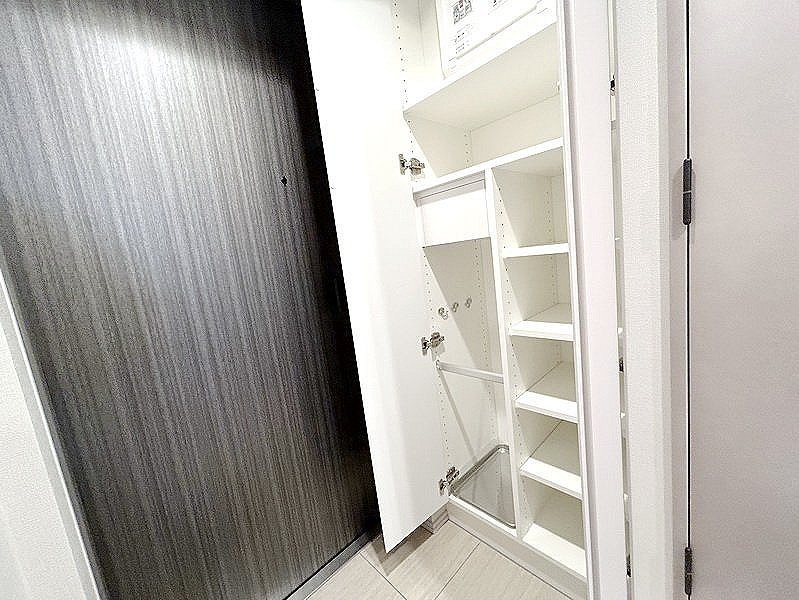 お部屋探しは株式会社 タウンハウジング までお気軽にお問合せ下さい。
クレジットカード決済・首都圏を中心直営143店舗 仲介件数全国2位の豊富な実績!諸費用・審査等・何でもご相談下さい。