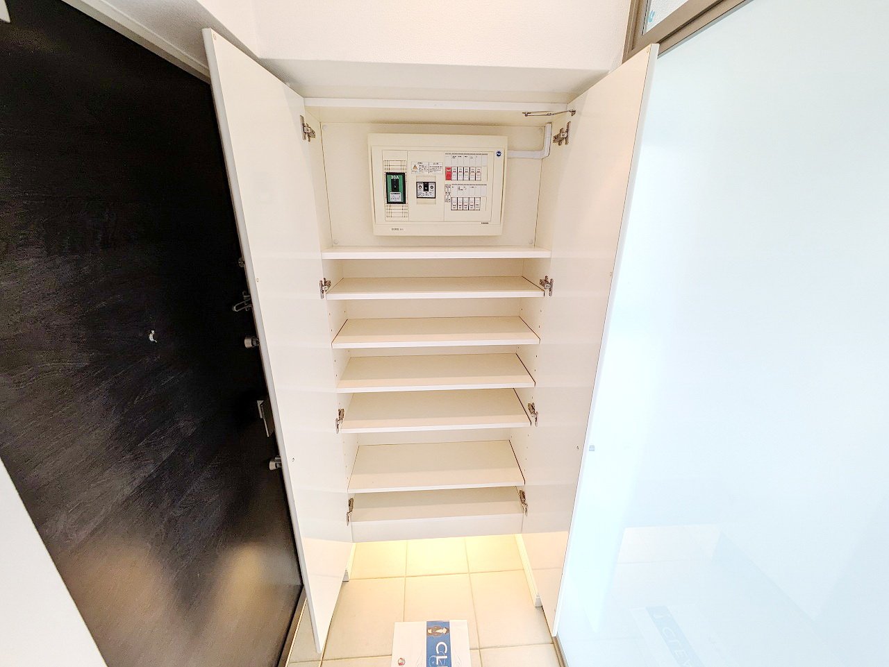 お問合せは(株)タウンハウジングレジデンス事業部【03-5563-9055】までお気軽にお問合せ下さい。