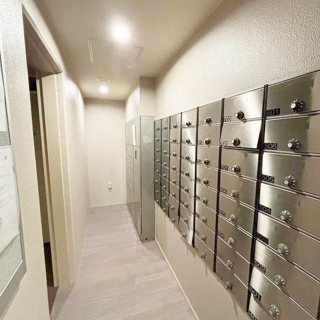 部屋探しは株式会社 タウンハウジング までお気軽にお問合せ下さい。
クレジットカード決済・首都圏を中心直営143店舗 仲介件数全国2位の豊富な実績!諸費用・審査等・何でもご相談下さい。