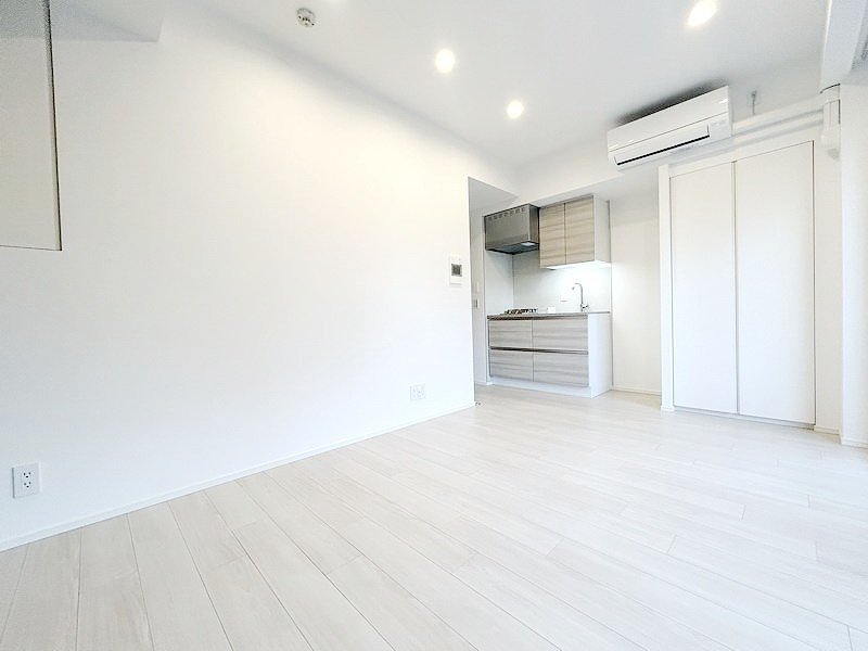 お部屋探しは株式会社 タウンハウジング までお気軽にお問合せ下さい。
クレジットカード決済・首都圏を中心直営143店舗 仲介件数全国2位の豊富な実績!諸費用・審査等・何でもご相談下さい。