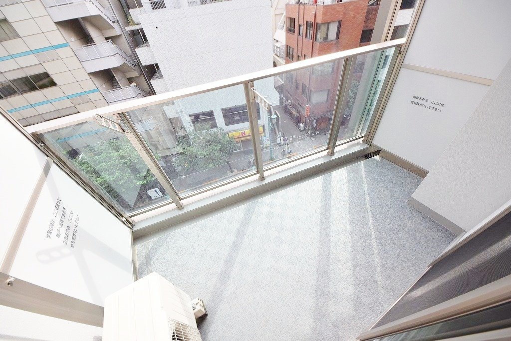 お部屋探しは株式会社 タウンハウジング までお気軽にお問合せ下さい。
クレジットカード決済・首都圏を中心直営143店舗 仲介件数全国2位の豊富な実績!諸費用・審査等・何でもご相談下さい。