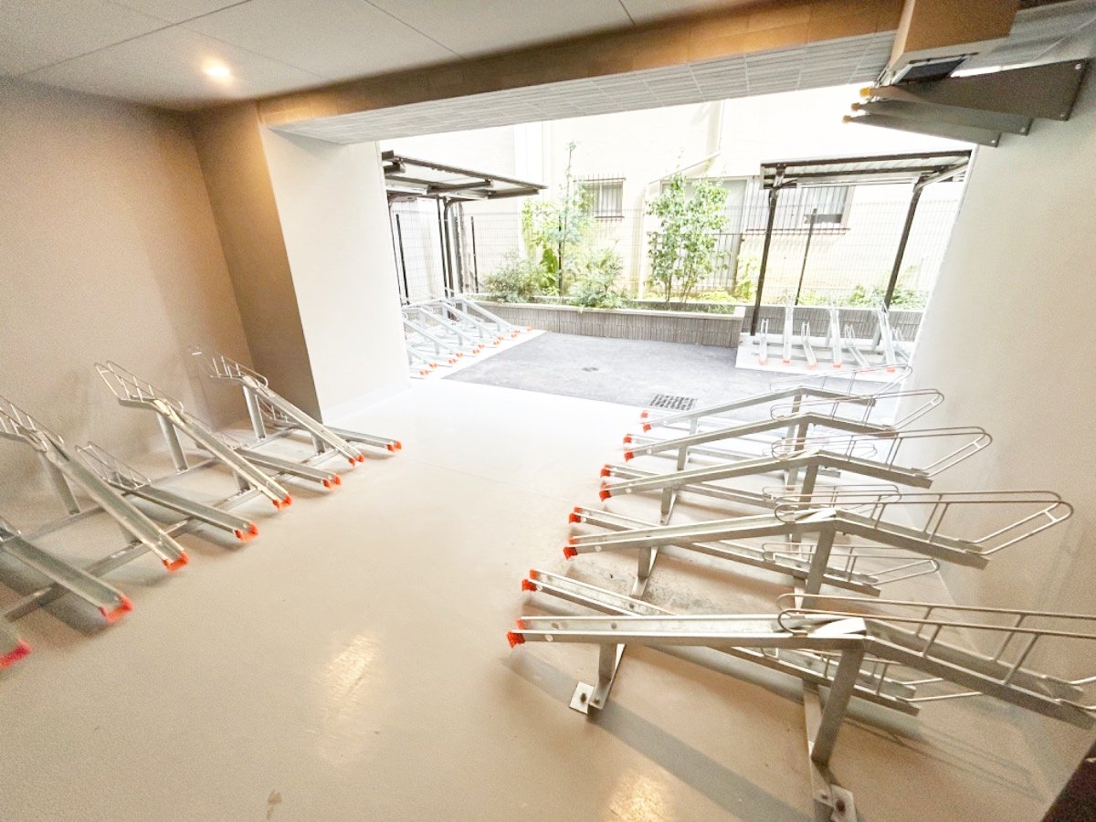 部屋探しは株式会社 タウンハウジング までお気軽にお問合せ下さい。
クレジットカード決済・首都圏を中心直営143店舗 仲介件数全国2位の豊富な実績!諸費用・審査等・何でもご相談下さい。