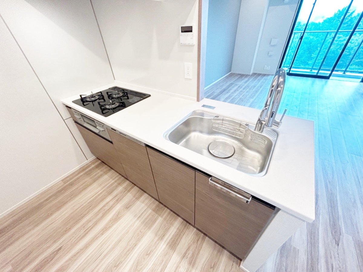 お部屋探しは株式会社 タウンハウジング までお気軽にお問合せ下さい。
クレジットカード決済・首都圏を中心直営143店舗 仲介件数全国2位の豊富な実績!諸費用・審査等・何でもご相談下さい。