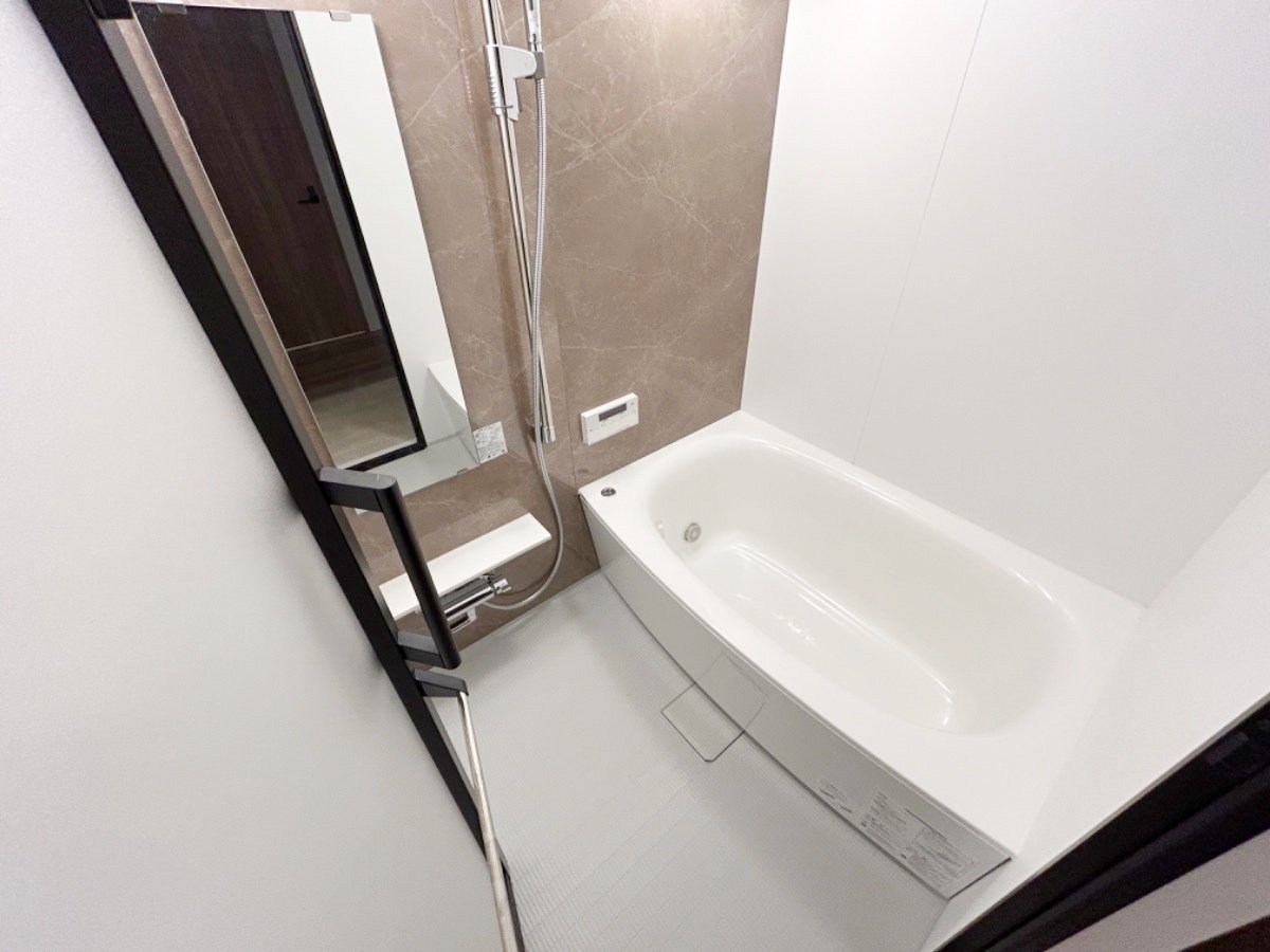 お部屋探しは株式会社 タウンハウジング までお気軽にお問合せ下さい。
クレジットカード決済・首都圏を中心直営143店舗 仲介件数全国2位の豊富な実績!諸費用・審査等・何でもご相談下さい。