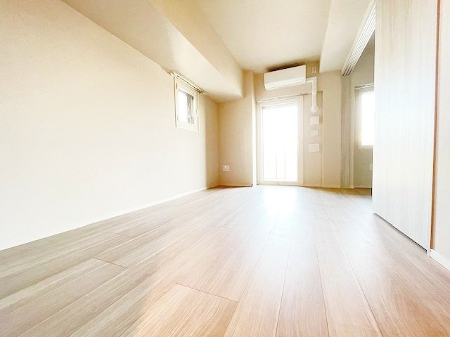 お部屋探しは株式会社 タウンハウジング までお気軽にお問合せ下さい。
クレジットカード決済・首都圏を中心直営143店舗 仲介件数全国2位の豊富な実績!諸費用・審査等・何でもご相談下さい。