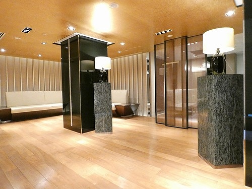 お部屋探しは株式会社 タウンハウジング までお気軽にお問合せ下さい。
クレジットカード決済・首都圏を中心直営143店舗 仲介件数全国2位の豊富な実績!諸費用・審査等・何でもご相談下さい。