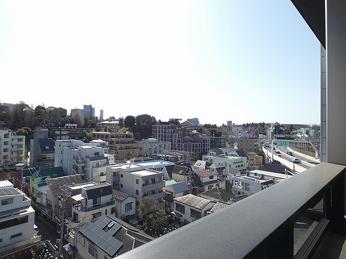 お部屋探しは株式会社 タウンハウジング までお気軽にお問合せ下さい。
クレジットカード決済・首都圏を中心直営143店舗 仲介件数全国2位の豊富な実績!諸費用・審査等・何でもご相談下さい。