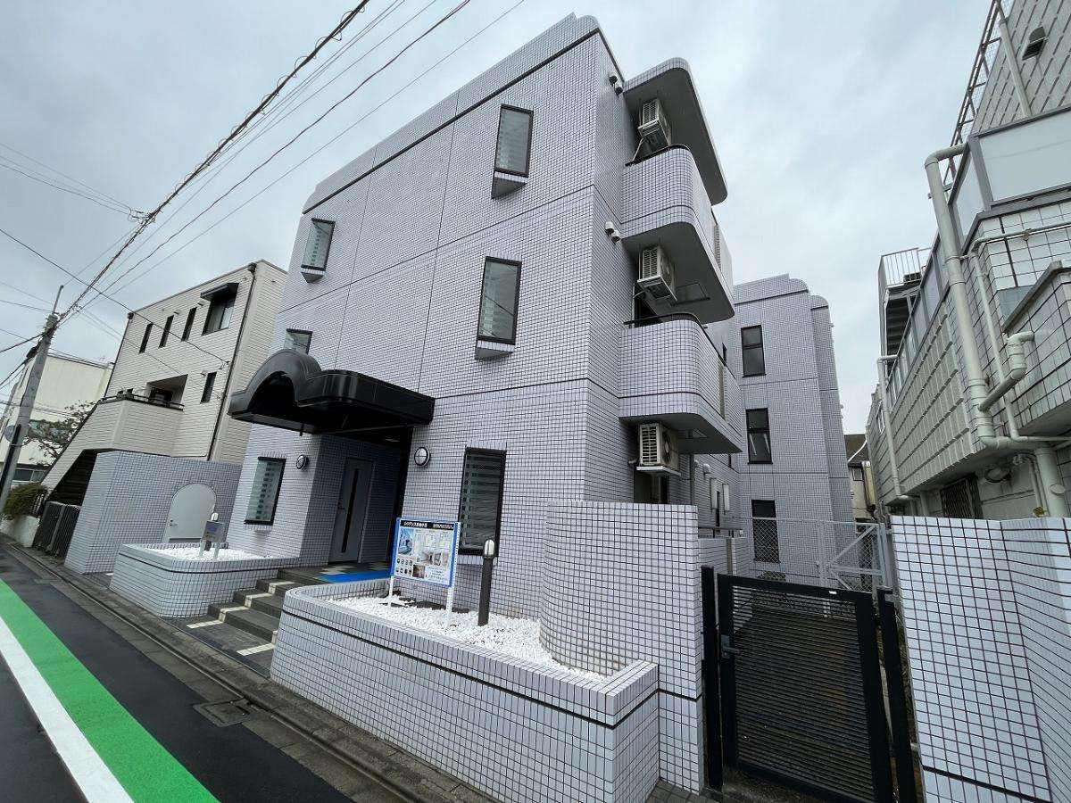 お部屋探しは株式会社 タウンハウジング までお気軽にお問合せ下さい。
クレジットカード決済・首都圏を中心直営143店舗 仲介件数全国2位の豊富な実績!諸費用・審査等・何でもご相談下さい。