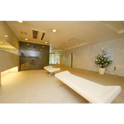 部屋探しは株式会社 タウンハウジング までお気軽にお問合せ下さい。
クレジットカード決済・首都圏を中心直営143店舗 仲介件数全国2位の豊富な実績!諸費用・審査等・何でもご相談下さい。