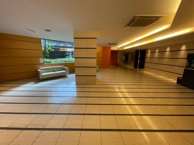 部屋探しは株式会社 タウンハウジング までお気軽にお問合せ下さい。
クレジットカード決済・首都圏を中心直営143店舗 仲介件数全国2位の豊富な実績!諸費用・審査等・何でもご相談下さい。