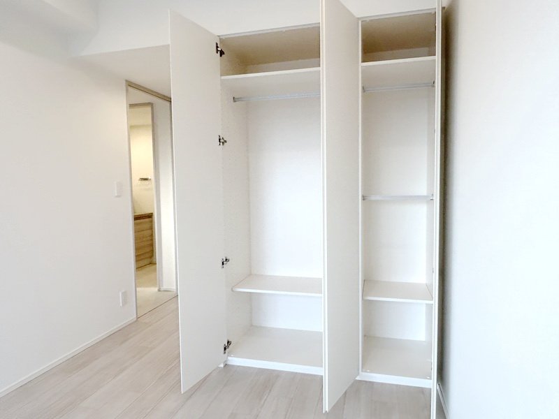 お部屋探しは株式会社 タウンハウジング までお気軽にお問合せ下さい。
クレジットカード決済・首都圏を中心直営143店舗 仲介件数全国2位の豊富な実績!諸費用・審査等・何でもご相談下さい。