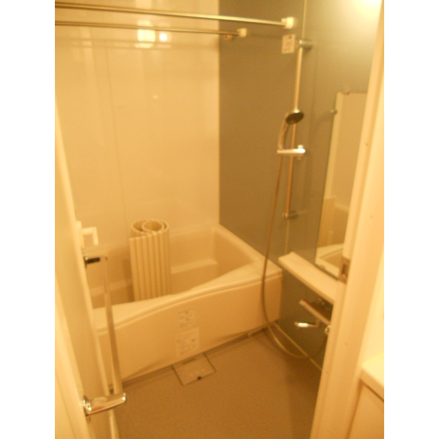 お部屋探しは株式会社 タウンハウジング までお気軽にお問合せ下さい。
クレジットカード決済・首都圏を中心直営143店舗 仲介件数全国2位の豊富な実績!諸費用・審査等・何でもご相談下さい。