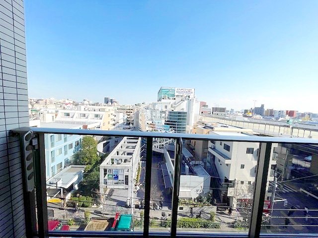 お部屋探しは株式会社 タウンハウジング までお気軽にお問合せ下さい。
クレジットカード決済・首都圏を中心直営143店舗 仲介件数全国2位の豊富な実績!諸費用・審査等・何でもご相談下さい。