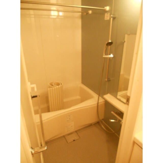 お部屋探しは株式会社 タウンハウジング までお気軽にお問合せ下さい。
クレジットカード決済・首都圏を中心直営143店舗 仲介件数全国2位の豊富な実績!諸費用・審査等・何でもご相談下さい。