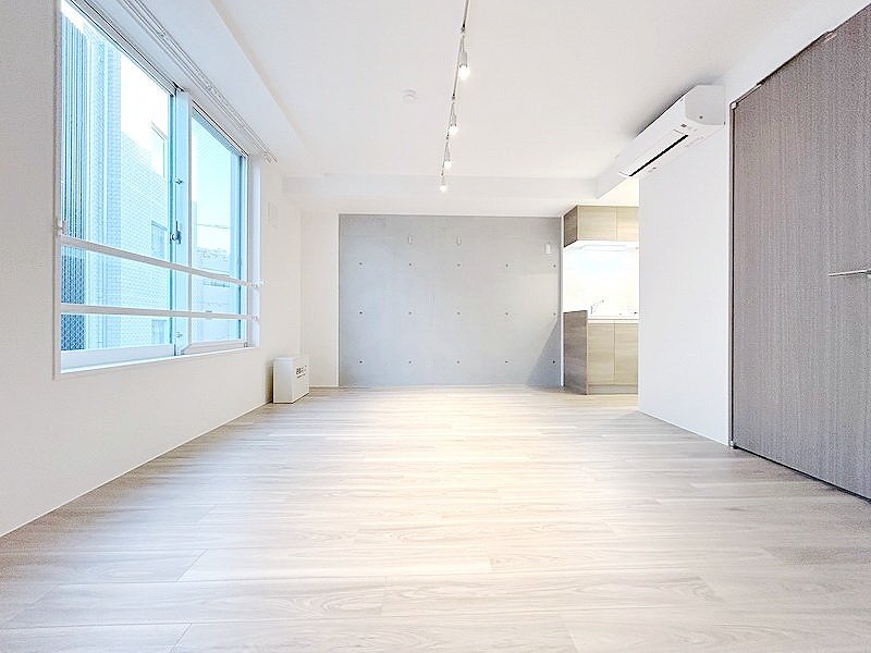 部屋探しは株式会社 タウンハウジング までお気軽にお問合せ下さい。
クレジットカード決済・首都圏を中心直営143店舗 仲介件数全国2位の豊富な実績!諸費用・審査等・何でもご相談下さい。