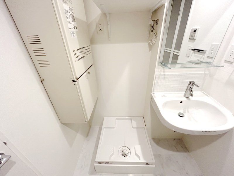 お部屋探しは株式会社 タウンハウジング までお気軽にお問合せ下さい。
クレジットカード決済・首都圏を中心直営143店舗 仲介件数全国2位の豊富な実績!諸費用・審査等・何でもご相談下さい。