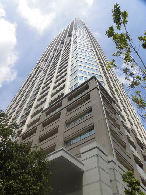 お部屋探しは株式会社 タウンハウジング までお気軽にお問合せ下さい。
クレジットカード決済・首都圏を中心直営143店舗 仲介件数全国2位の豊富な実績!諸費用・審査等・何でもご相談下さい。