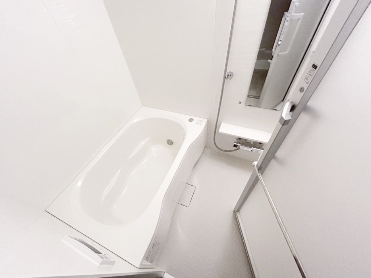 お部屋探しは株式会社 タウンハウジング までお気軽にお問合せ下さい。
クレジットカード決済・首都圏を中心直営143店舗 仲介件数全国2位の豊富な実績!諸費用・審査等・何でもご相談下さい。