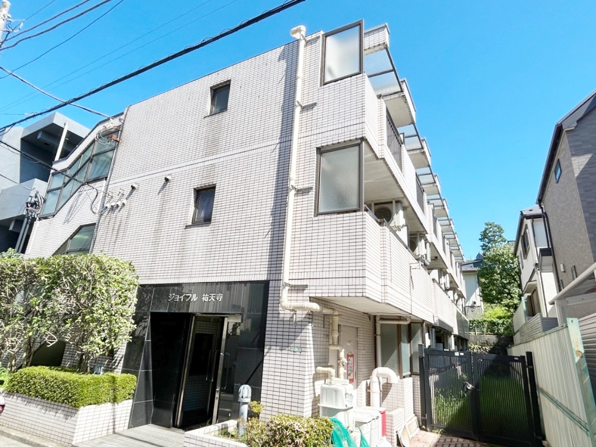 お部屋探しは株式会社 タウンハウジング までお気軽にお問合せ下さい。
クレジットカード決済・首都圏を中心直営143店舗 仲介件数全国2位の豊富な実績!諸費用・審査等・何でもご相談下さい。