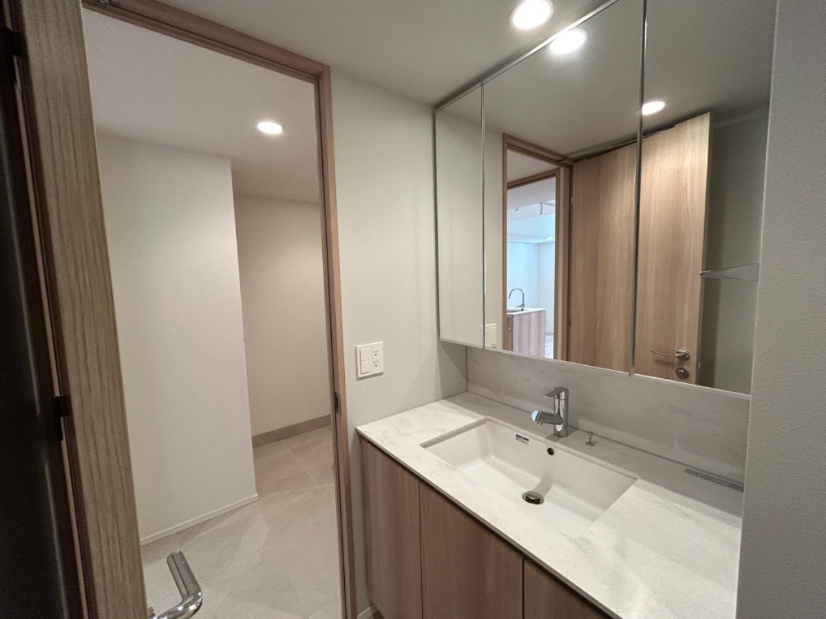 お部屋探しは株式会社 タウンハウジング までお気軽にお問合せ下さい。
クレジットカード決済・首都圏を中心直営143店舗 仲介件数全国2位の豊富な実績!諸費用・審査等・何でもご相談下さい。