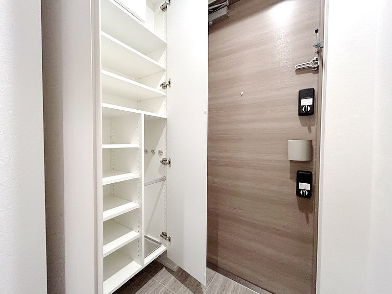 部屋探しは株式会社 タウンハウジング までお気軽にお問合せ下さい。
クレジットカード決済・首都圏を中心直営143店舗 仲介件数全国2位の豊富な実績!諸費用・審査等・何でもご相談下さい。