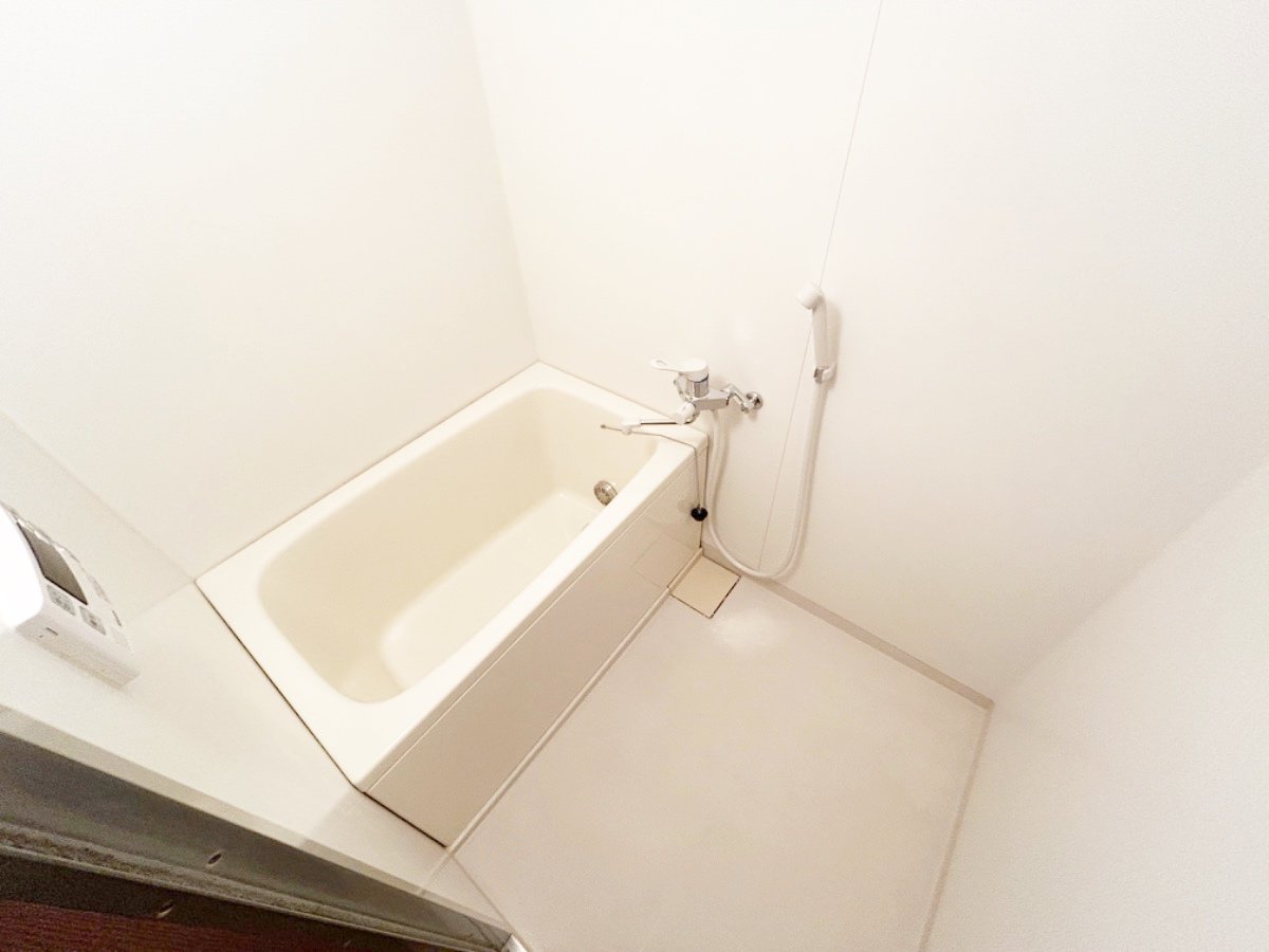 お部屋探しは株式会社 タウンハウジング までお気軽にお問合せ下さい。
クレジットカード決済・首都圏を中心直営143店舗 仲介件数全国2位の豊富な実績!諸費用・審査等・何でもご相談下さい。