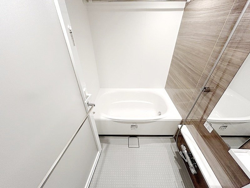 お部屋探しは株式会社 タウンハウジング までお気軽にお問合せ下さい。
クレジットカード決済・首都圏を中心直営143店舗 仲介件数全国2位の豊富な実績!諸費用・審査等・何でもご相談下さい。