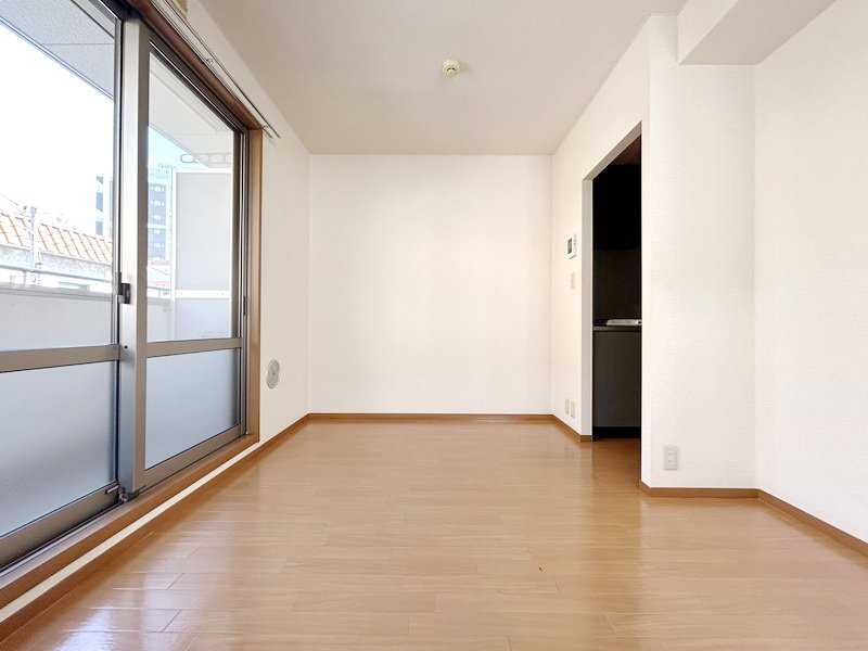 部屋探しは株式会社 タウンハウジング までお気軽にお問合せ下さい。
クレジットカード決済・首都圏を中心直営143店舗 仲介件数全国2位の豊富な実績!諸費用・審査等・何でもご相談下さい。